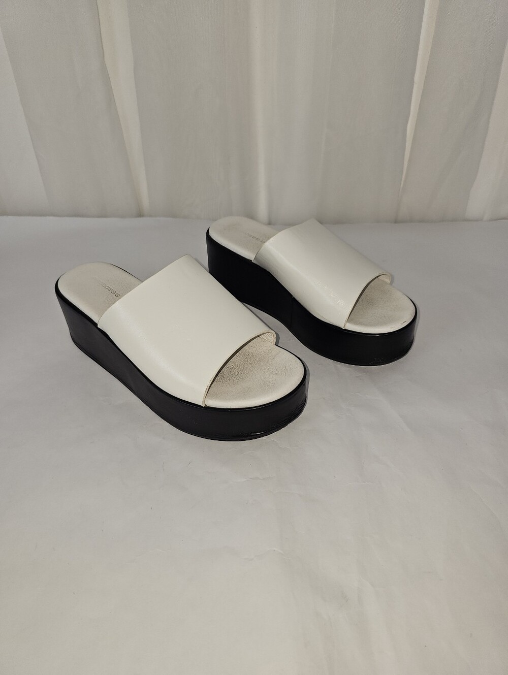 Princess Polly Brita White Platform Mule Slide Sandals Size 6
